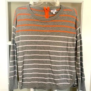 Crown & Ivy light sweater, women’s size large